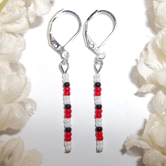 Linear Seed Bead Drop Earring Minimalist Sleek White Pearl Black Red Set A725 - Picture 1 of 9